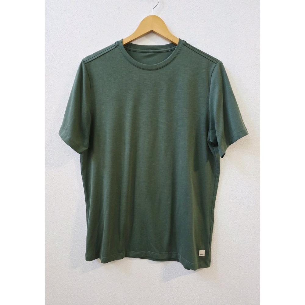 Vuori Men's Short Sleeve T Shirt Size Medium Green Stretch Athleisure